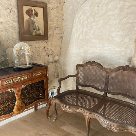 Perche King'S Bedroom In Maison Nomade Chic Cour-Maugis-sur-Huisne Buitenkant foto